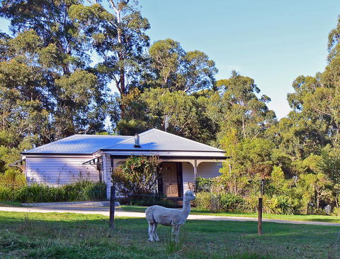 Araluen Park Cottages - Dentist Find 0