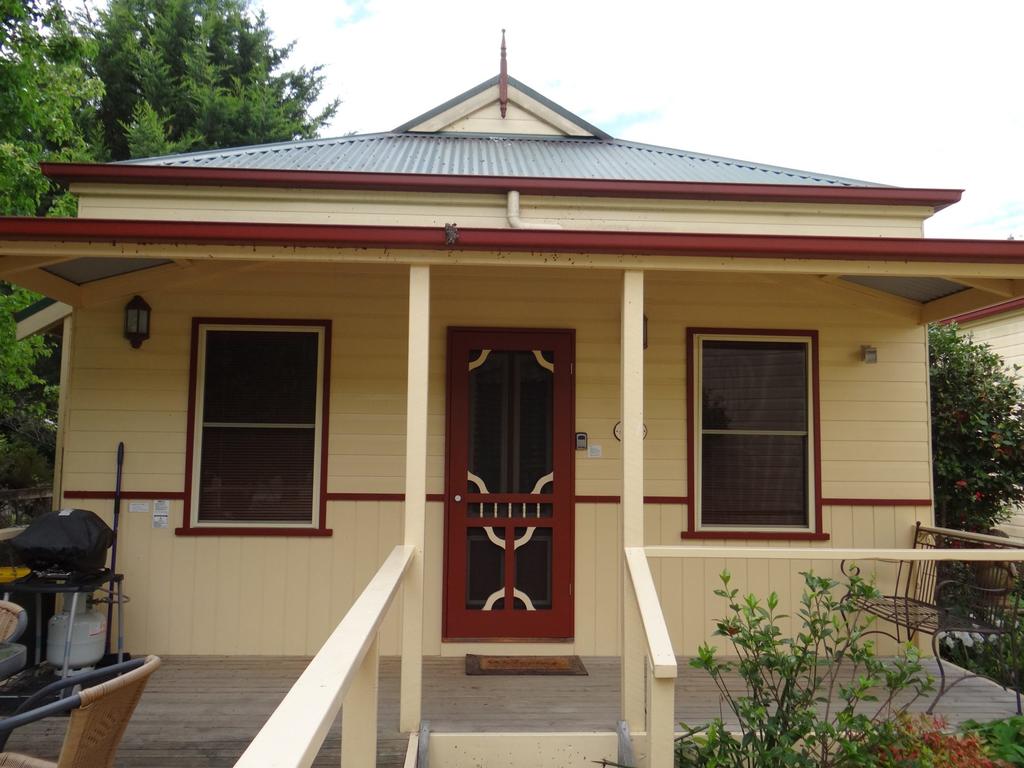 Autumn Affair Cottage 5