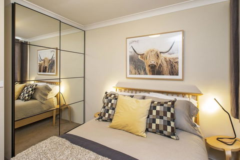 Avalanche 6 - Sophisticated Style &modern Comfort With A Central Location - Dentist Search 0