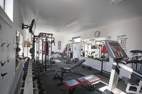 Avondel Caravan Park - Dentist Find 1
