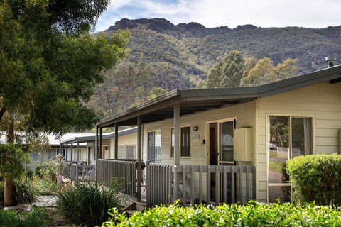 Awonga Cottages - Dentists Australia 0