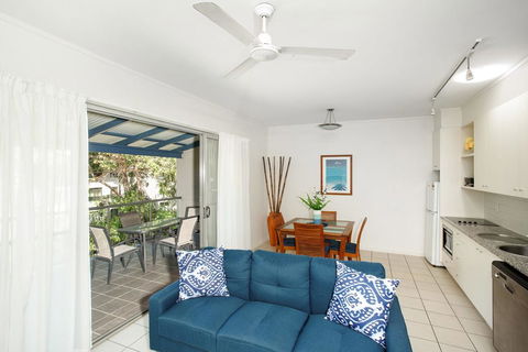 Baden 51 - Rainbow Shores, Air Conditioned, Walk To Beach, Swimming Pools - Dentist Find 0