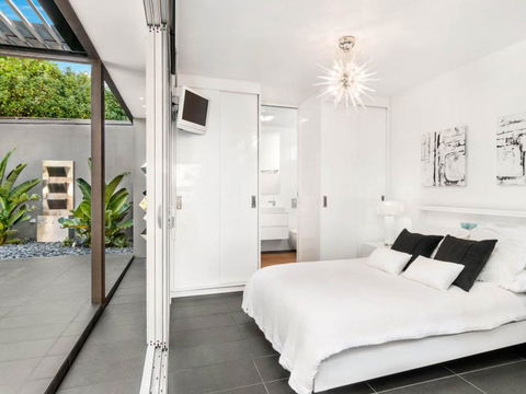 Balmoral Beach Bliss - Dentist Find 2