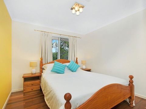 Balyarta 38 - 4 BDRM Canal Home With Pool - Dentist Search 2