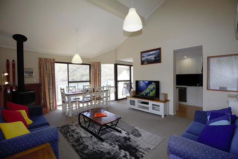 Banksia 2/35 Townsend Street - Dentist Find 1
