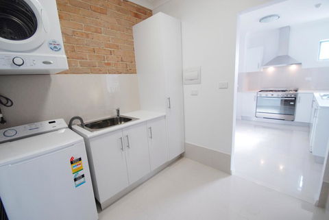 Banna Suites Apartments - Dentist Search 1