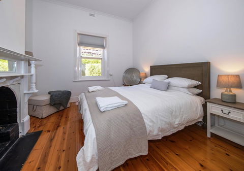 Barossa Valley View Guesthouse - Dentist Find 3