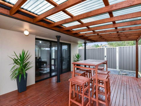 Bass House - Dentists Australia 1