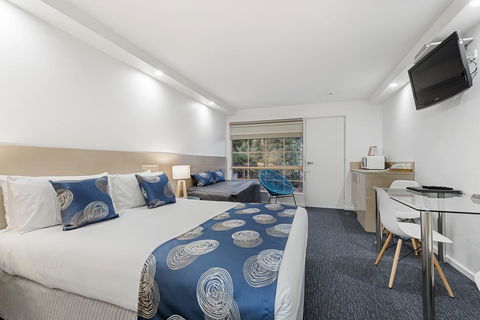 Bay City (Geelong) Motel - Dentist Find 0