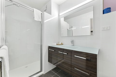 Bay City (Geelong) Motel - Dentist Find 2