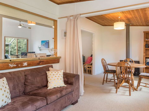 Bay Cottage - Dentist Find 3