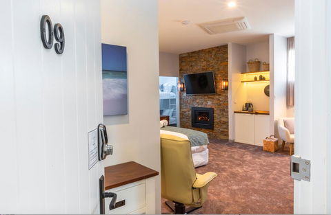 Bay Of Fires Apartments - Dentist Find 0