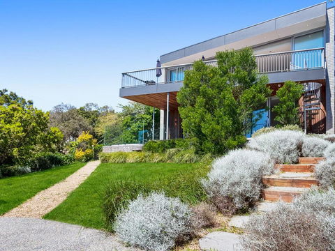 Bay Vista - Amazing Bay Views With The Beach At Your Doorstop! - Dentist Find 3
