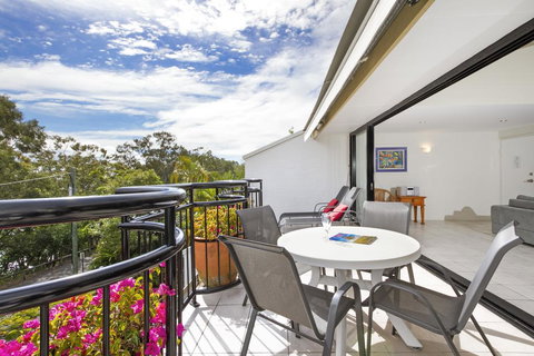 Bayona U7 - Dentist Find 3