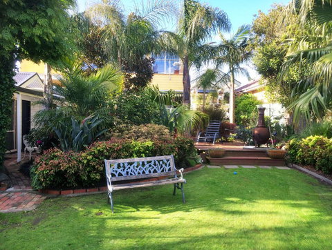 Bayview Studio - Dentist Search 0