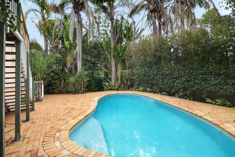 Beach Affair - 10 Callitris Crescent - Dentist Search 0