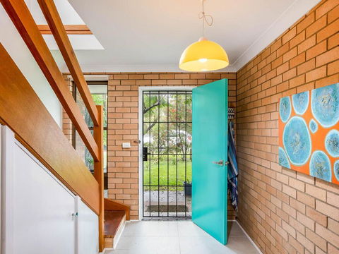 Beach Breeze - Dentist Find 3