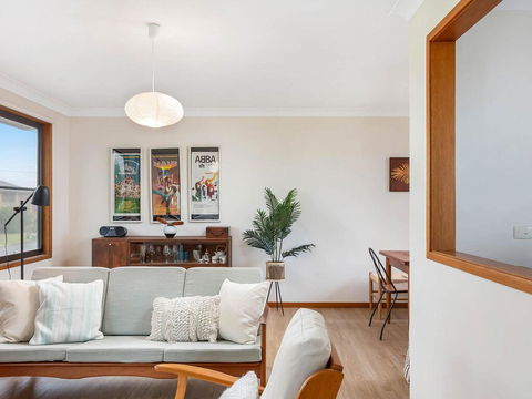 Beach Breeze - Dentist Find 0