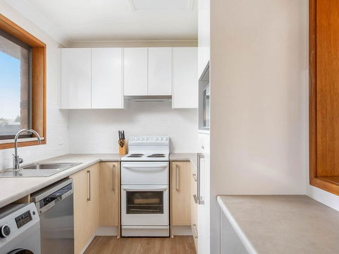 Beach Breeze - Dentist Find 2