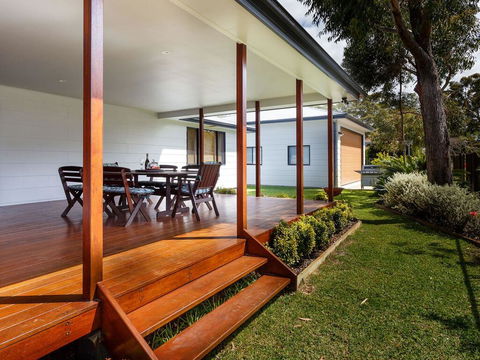 Beach House - Dentist Find 1