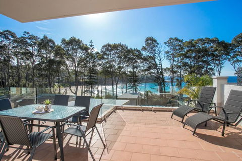 Beach Side Holiday Apartment - Dentist Find 0