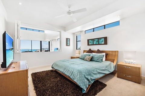 Beaches On Maroochy 1 Beach Parade - Dentist Find 3