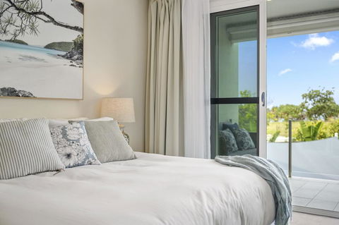 Beachfront By The CC - Family Friendly, Plunge Pool, Steps To The Beach - Dentist Find 2