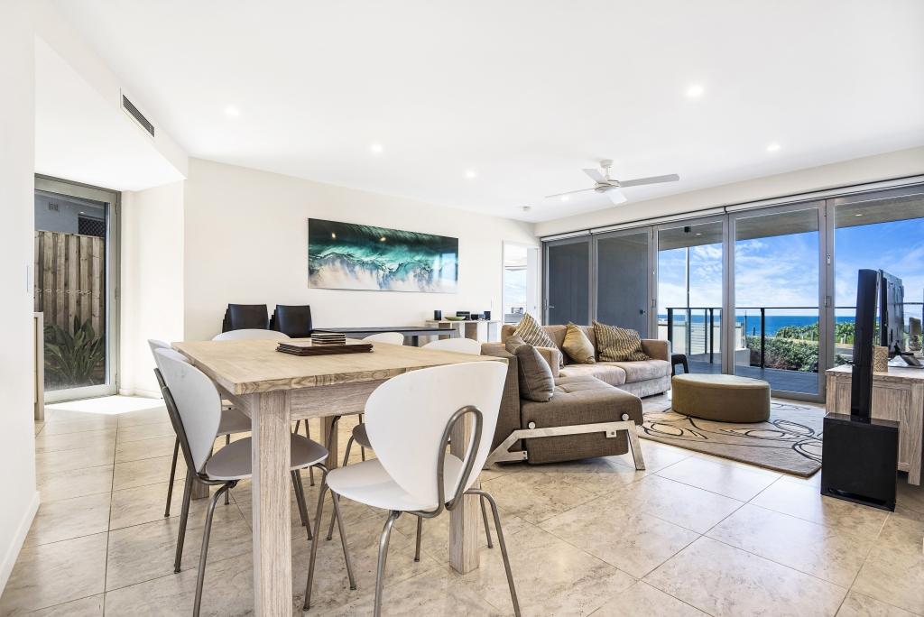 Beachfront Cabarita Apartment