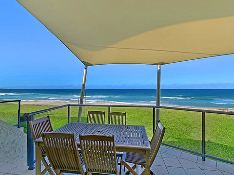 Beachfront Luxury - Dentists Australia 0