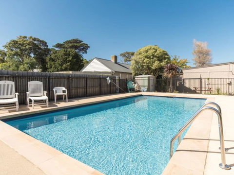 Beachside Apartment - Dentists Australia 2