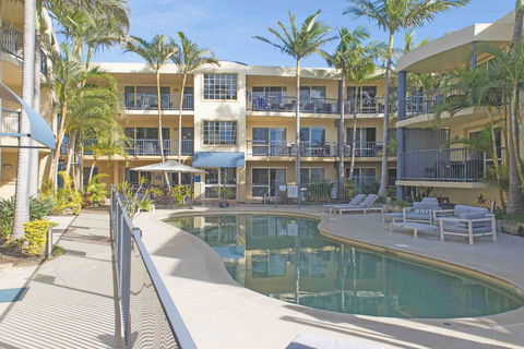 Beachside Holiday Apartments - Dentist Find 3
