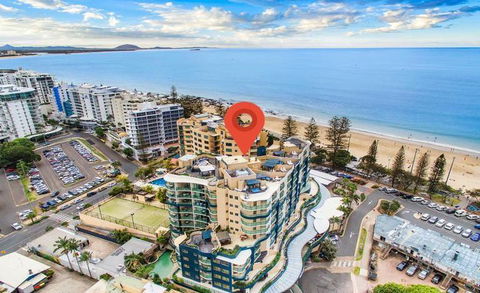 Beachside Mooloolaba Apartment With A View! - Dentist Find 1