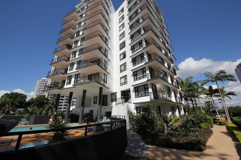 Beachside Neptune Resort Apt Upgraded! - Dentist Search 1