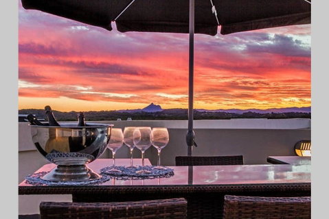 Beachside Penthouse With 360views - Dentist Search 3