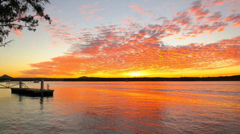 Beautiful North Facing River Views At Noosaville - Unit 4 Riverside 235 Gympie Tce - Dentists Australia 1