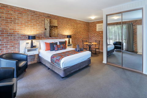 Begonia City Motor Inn - Dentist Find 1