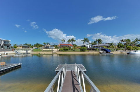 Belle Of Broadbeach - Dentist Search 3