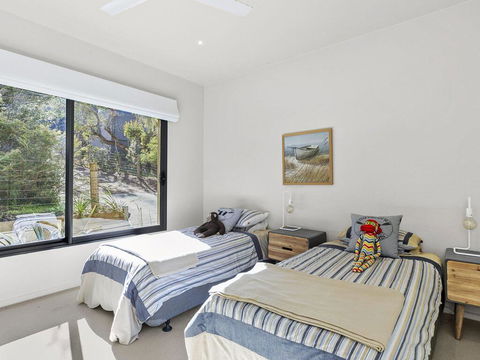 BELLE VUE ANGLESEA - Dentist Find 1