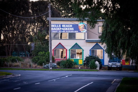 Bells Beach Backpackers - Dentist Search 2