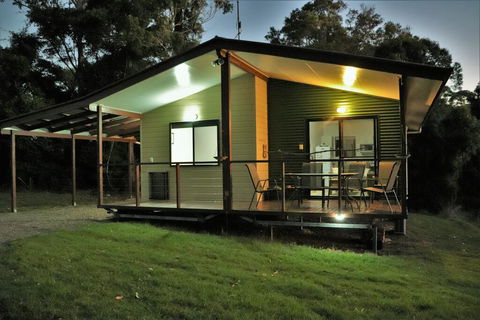 Bellthorpe Stays - Dentists Australia 2