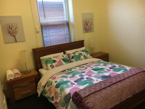 BELMONT 11 Bedroom Home In The Heart Of Victor Harbor - Dentists Australia 3