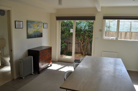 Belton Apartments - The Studio - Dentist Find 3