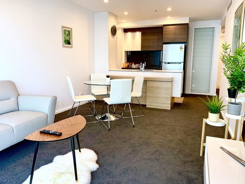 Best Located Brand New Apartment In Canberra CBD - Dentist Find 0