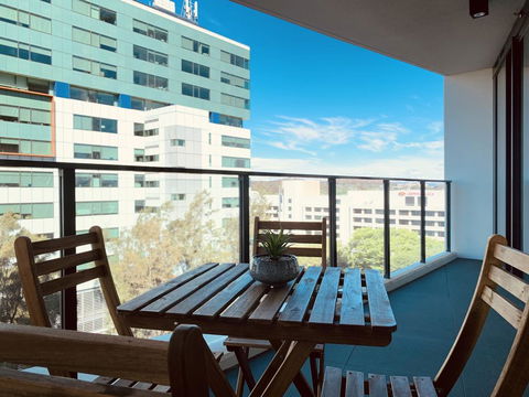 Best Located Brand New Apartment In Canberra CBD - Dentist Find 3