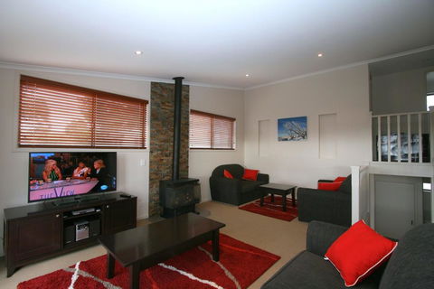 Boronia 4/30 Nettin Circuit - Dentist Search 0
