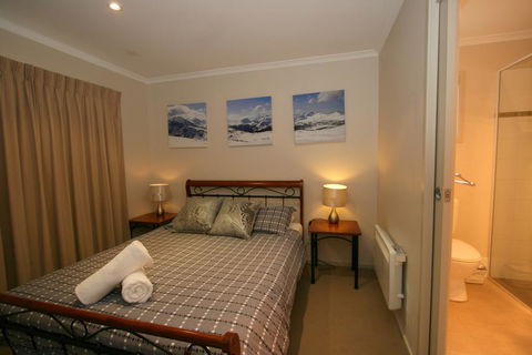 Boronia 5/30 Nettin Circuit - Dentist Search 1