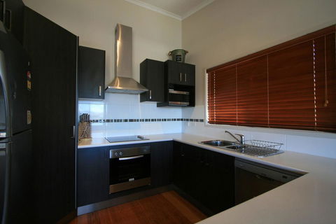 Boronia 6/30 Nettin Circuit - Dentist Search 3