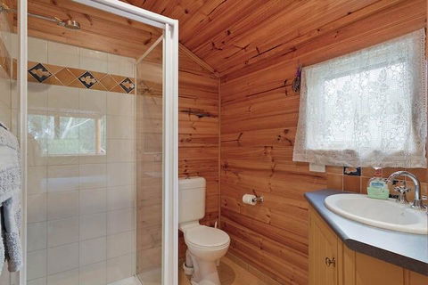 Bourndaroo Lodge - Dentist Find 3