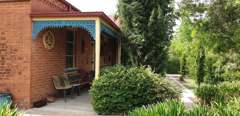 Boutique Motel Sefton House - Dentist Search 3