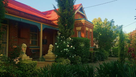 Boutique Motel Sefton House - Dentist Search 0